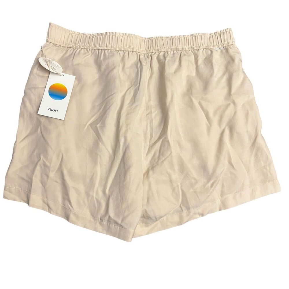 Vuori Women's Trestles Twill Short Color Sand Dollar Small Athleisure New